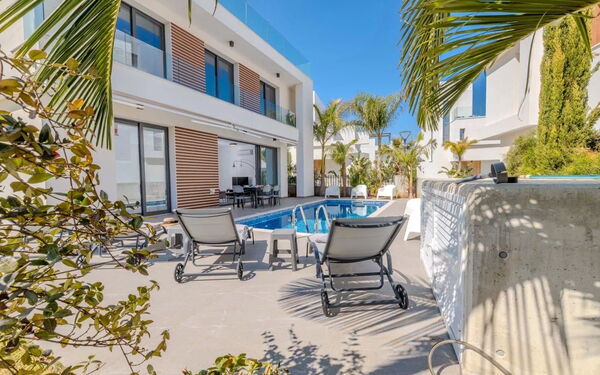 By the Beach - Aura Villa: Building Exterior, Outdoor, Pool
