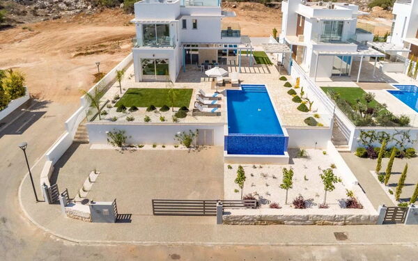 Mylos Lifestyle Seaview Villa #21: Pool