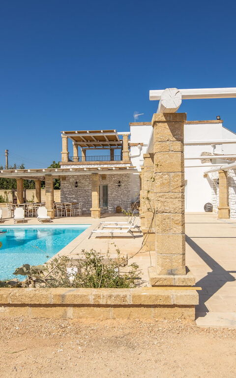 Villa Ametista: Building Exterior, Outdoor, Pool