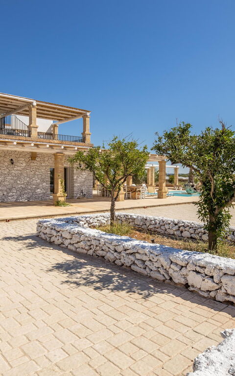 Villa Ametista: Building Exterior, Outdoor