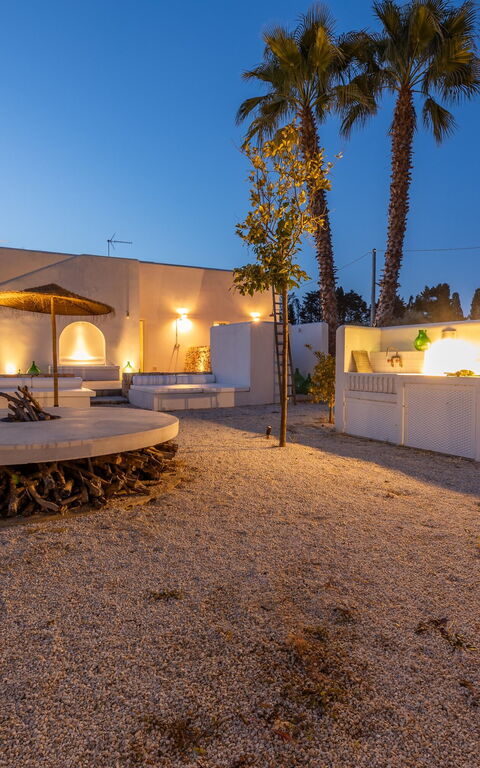 Villa Panacea: Garden, Outdoor