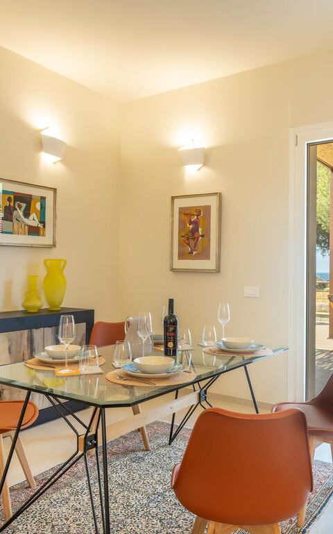Essenza di Pace: Dining Room