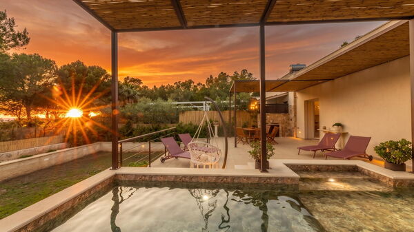Essenza di Pace: Building Exterior, Outdoor, Pool
