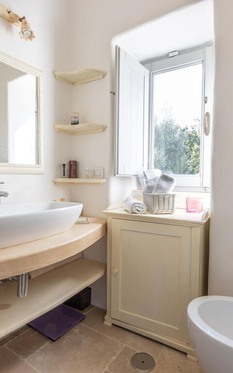 Sentiero della Valle: Bathroom