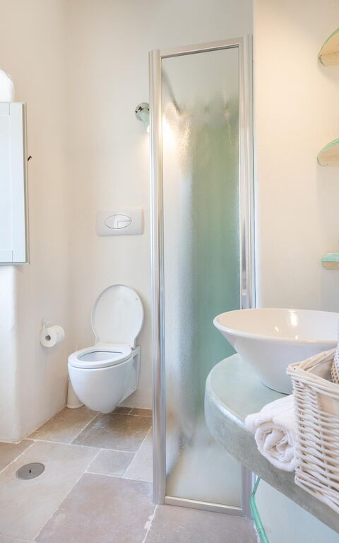 Sentiero della Valle: Bathroom