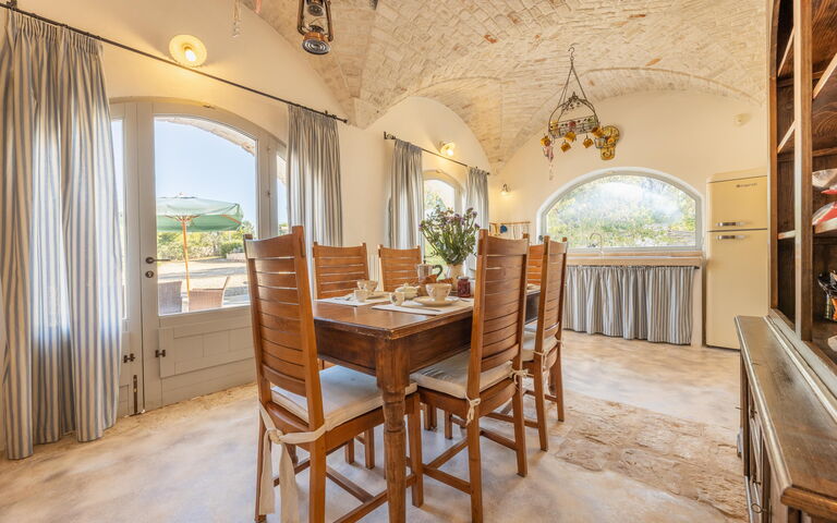 Sentiero della Valle: Dining Room, Kitchen