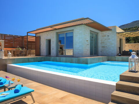 Villa Rhea
