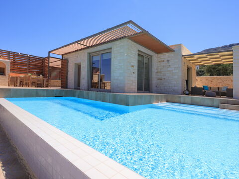 Villa Rhea
