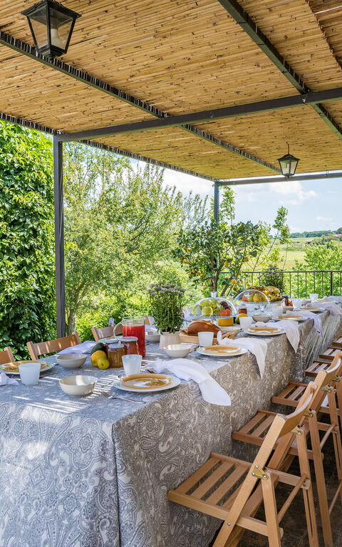 Villa a Casa di Giovanni: Balcony / Terrace / Patio, Building Exterior, Outdoor