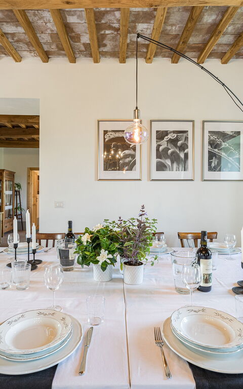 Villa a Casa di Giovanni: Dining Room, Living Room