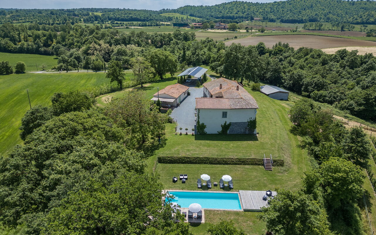 Villa a Casa di Giovanni: Pool, Scenic View