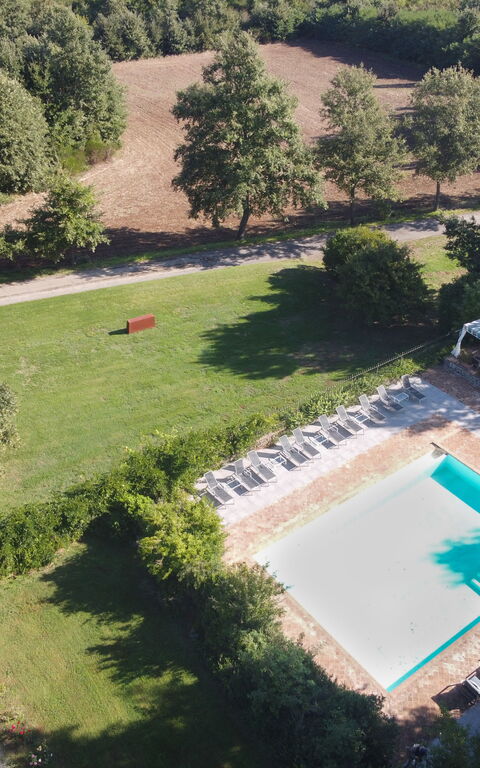 Borgo di Campagna Il Tesoro: Building Exterior, Garden, Outdoor, Pool